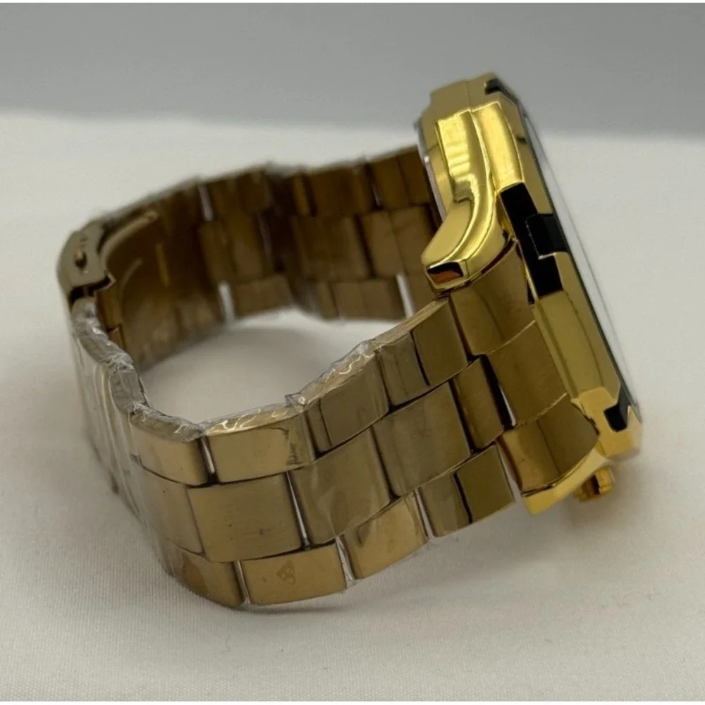 Binbond Gold Colored Stainless Steel Waterproof Luminous Quartz Watch - NEW